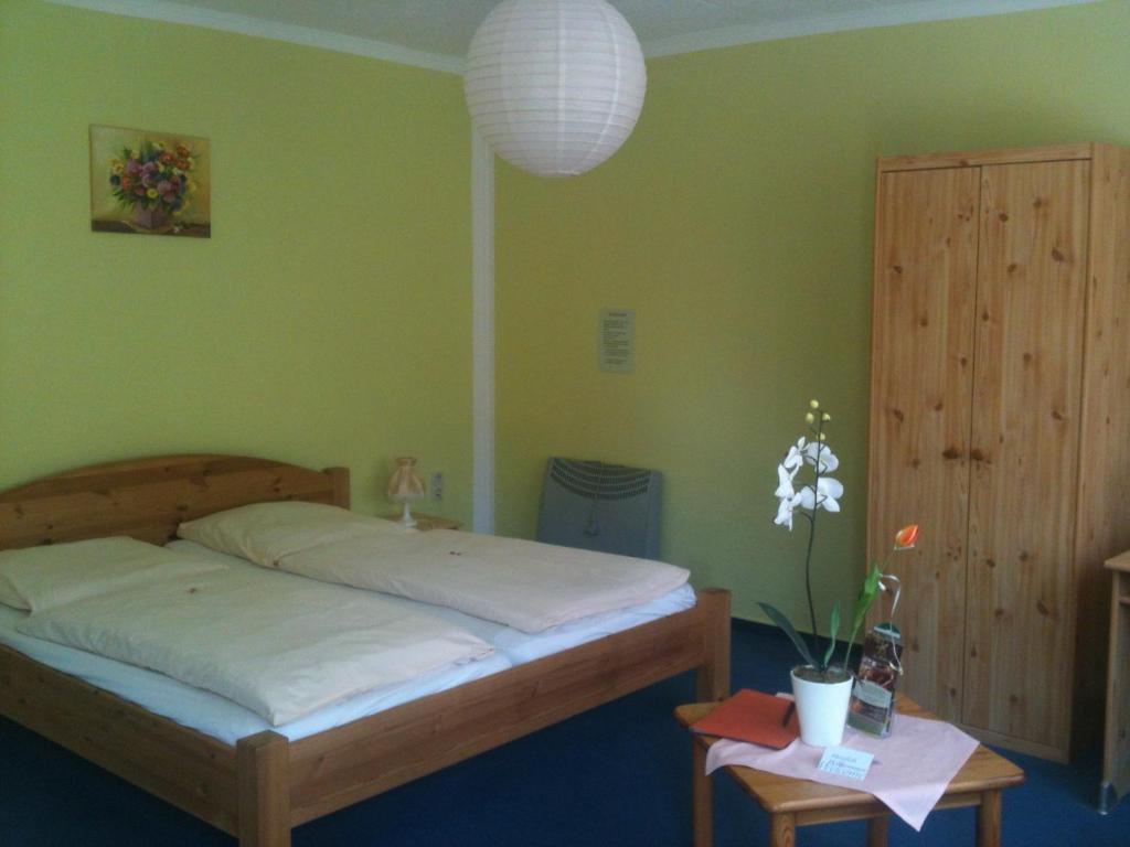 Hotel-Pension Am Muehlberg Lubbenau Bagian luar foto