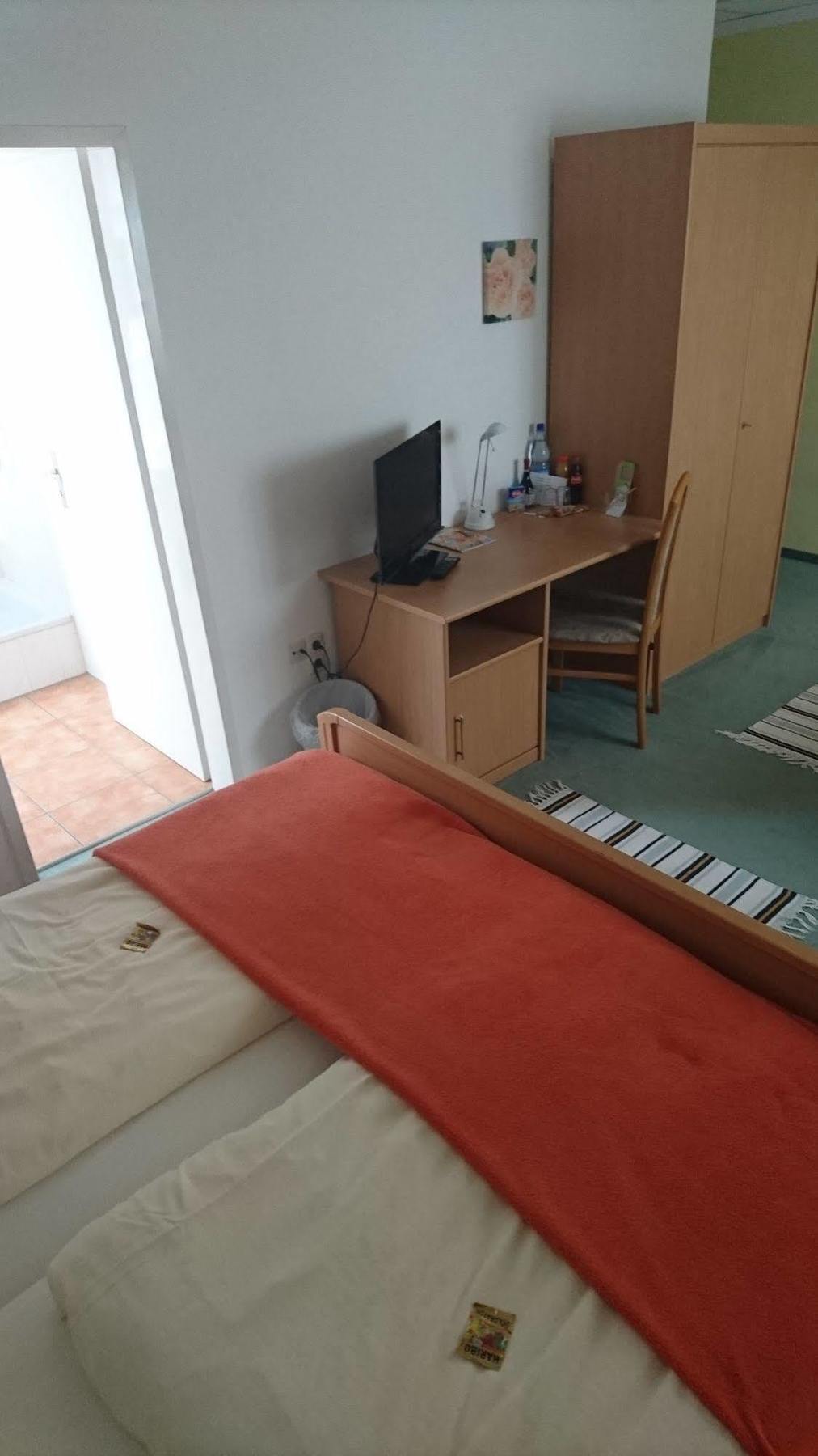 Hotel-Pension Am Muehlberg Lubbenau Bagian luar foto
