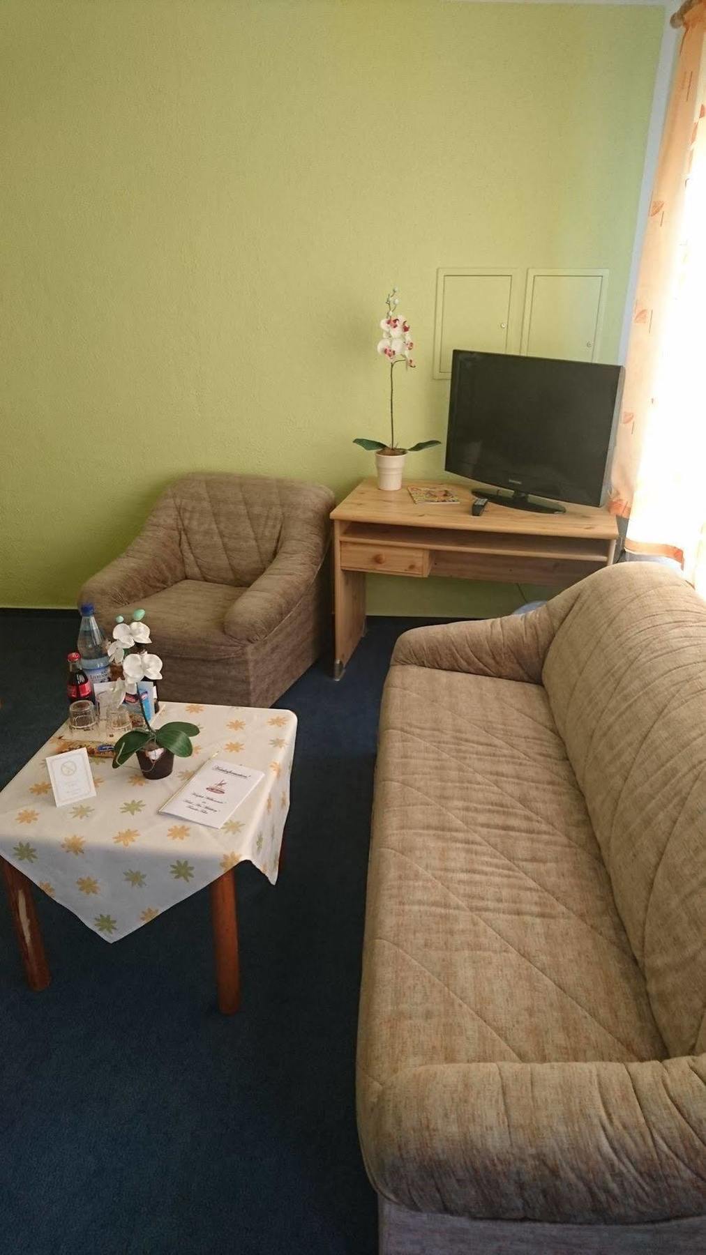 Hotel-Pension Am Muehlberg Lubbenau Bagian luar foto