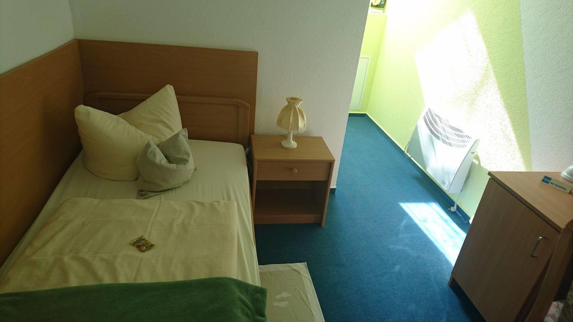 Hotel-Pension Am Muehlberg Lubbenau Bagian luar foto