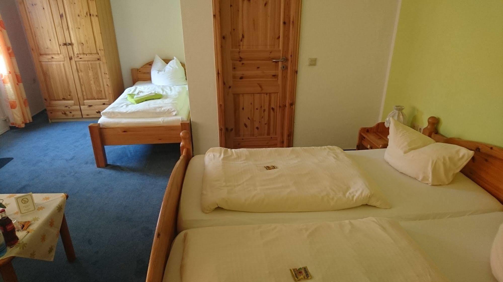 Hotel-Pension Am Muehlberg Lubbenau Bagian luar foto
