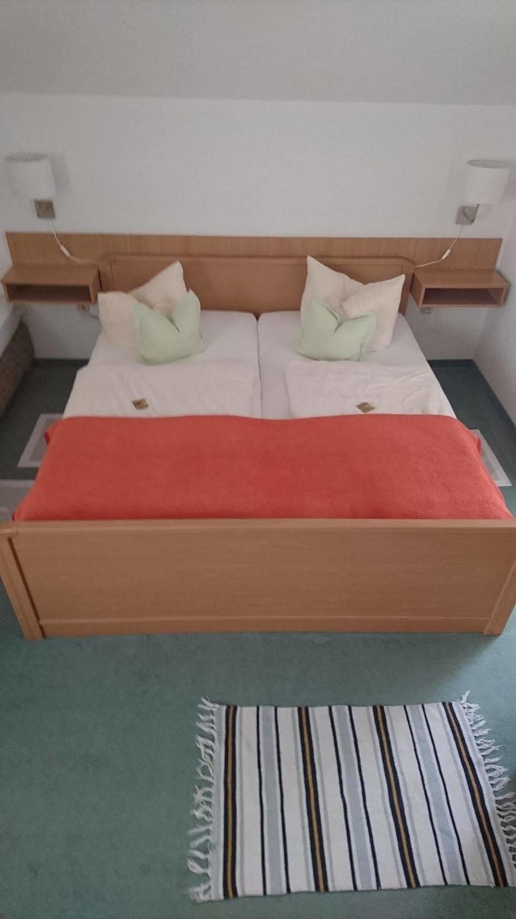 Hotel-Pension Am Muehlberg Lubbenau Bagian luar foto